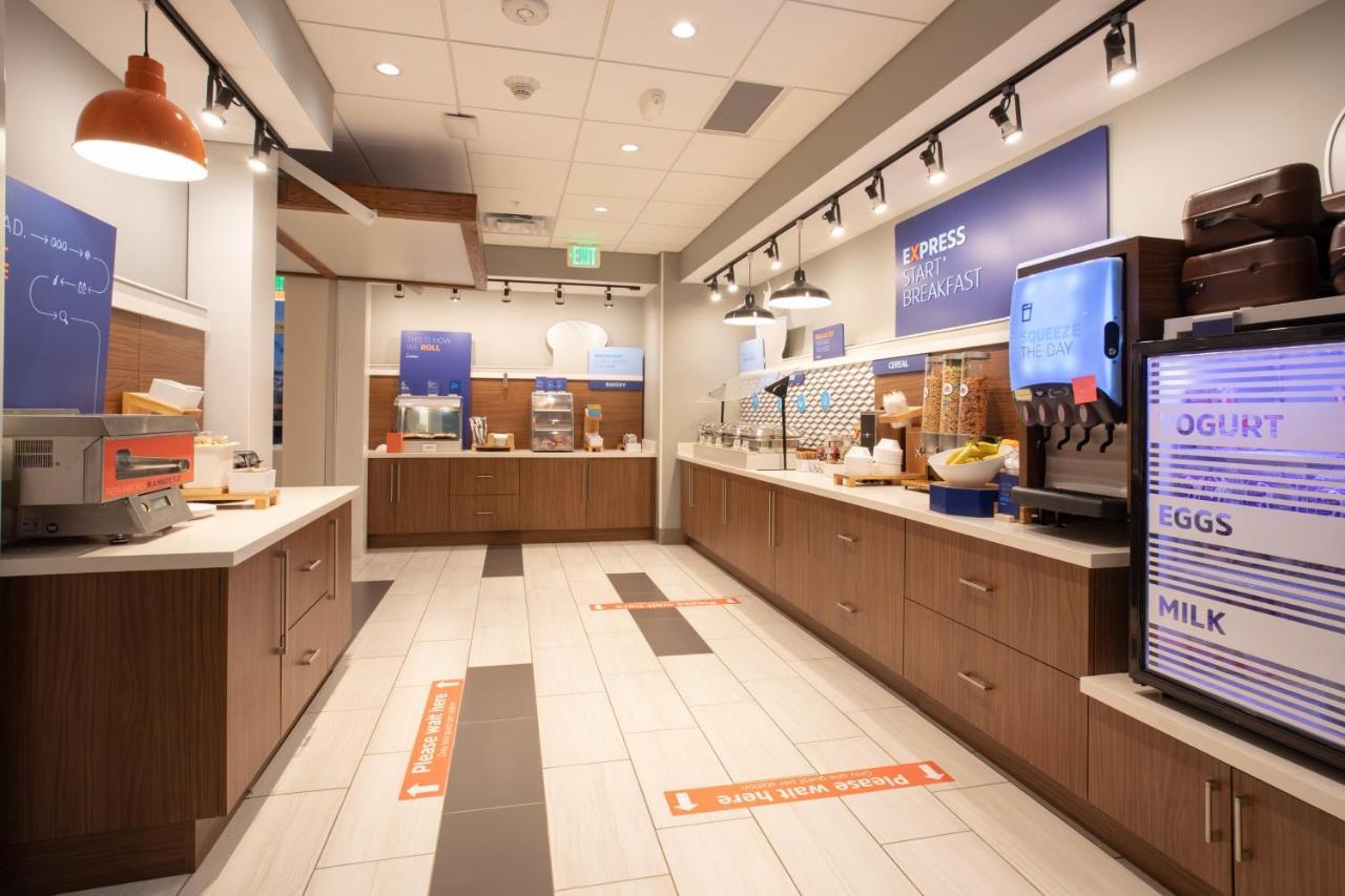 Holiday Inn Express & Suites - Goodland I-70 By Ihg Exteriör bild